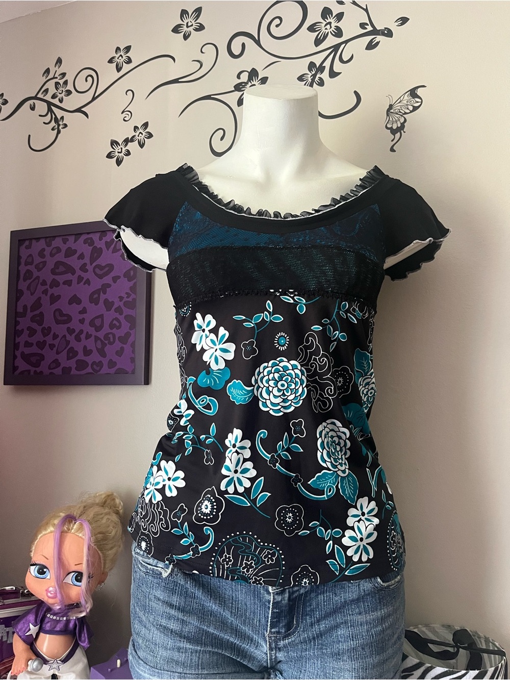 Floral Ruffle Sleeve Women's Top in Black and Teal